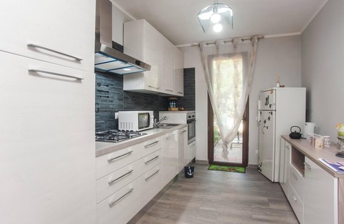 Sarroch House | Beautiful “Sweet House Pula” with Sea View, Wi-Fi, Garden & Terrace