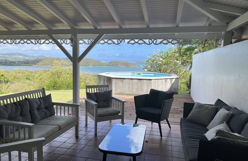 Le Robert Villa | Beautiful T4 villa on the edge of a natural park with magnificent sea view