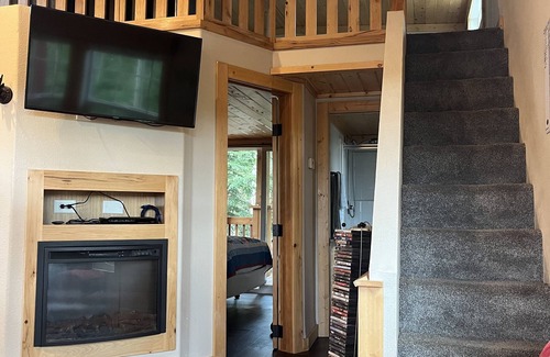 Sublette County Cottage | Beautiful Tiny Cottage Hideaway