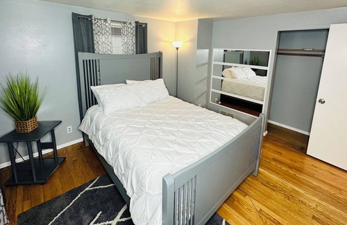 Milwaukee House | Beautiful Townhome!!!! Accepting Traveling Nurses
