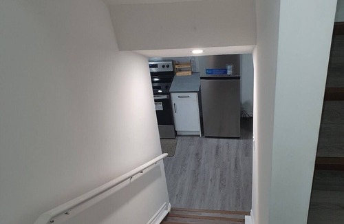 Beaumont House | Beautiful Tranquil One Bedroom, calm, cozy and clean Basement Suite