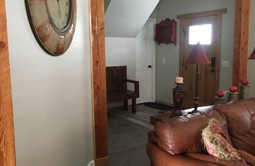 Butte House | Beautiful uptown home close to Montana Tech