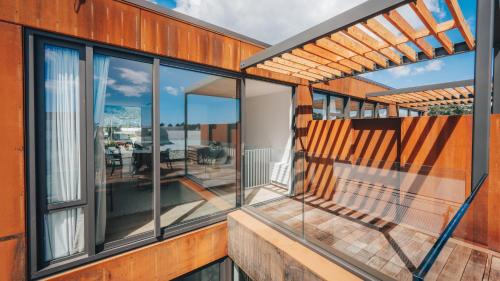 Nelson City Centre Apartment | Beautiful urban apartment 3