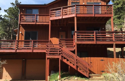 Green Mountain Falls House | Beautiful Property Nestled In Historic Green Mountain Falls - GMF Lic # 28