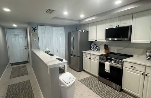 Indian Harbour Beach Condo | BEAUTIFUL OCEANFRONT 4TH FLOOR CONDO 🌞🎣🏊🏻♂️🏄🏼