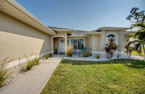 Gulf Cove House | Beautiful vacation villa on Florida's west coast-pool, Wi-Fi; last minute +short times