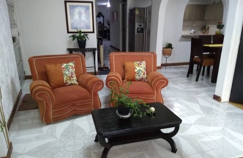 Castilla Apartment | BEAUTIFUL VACATION APARTMENT MEDELLÍN - Spacious - Central