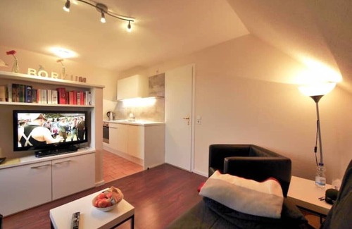 Borkum Apartment | Beautiful vacation apartment with a view of the paddock