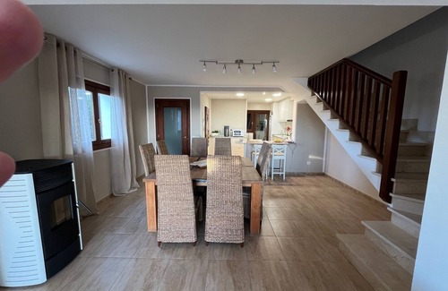 Vallgornera House | Beautiful vacation home with sea view for 7 people
