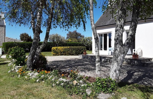 Plouhinec House | Beautiful vacation home close to the ocean, large garden, ideal for families