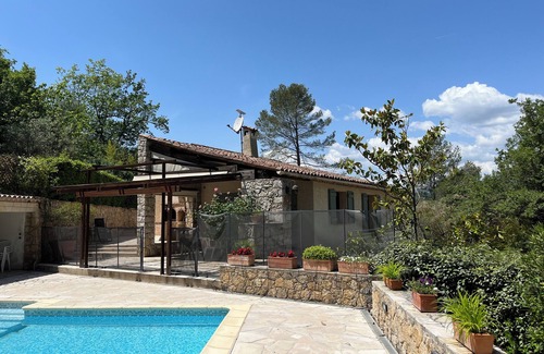 Saint-Paul-en-Foret Villa | Beautiful villa in in Provence with Large 5x10 pool, gardens, for 10+ guests
