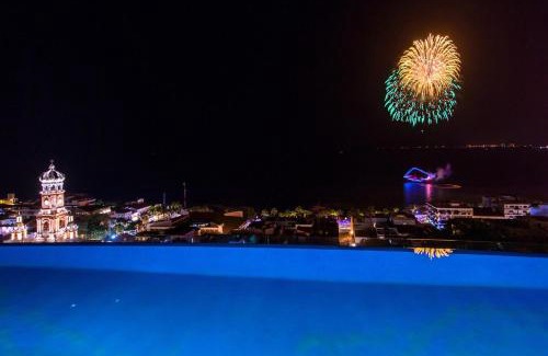 Downtown Puerto Vallarta Apartment | Beautiful View in Gringo Gulch 303