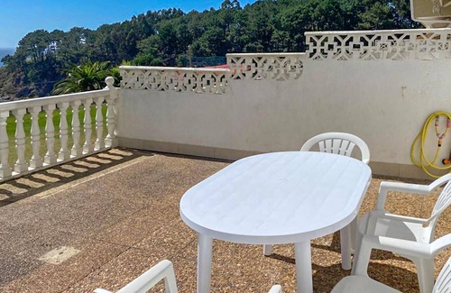 Oleiros Apartment | Beautiful view of the sea and the coast in idyllic surroundings.