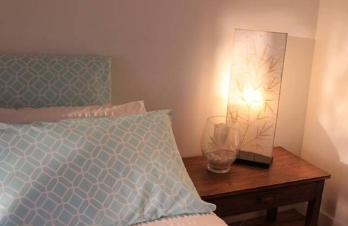 Rye Cottage | Beautiful views in a private, quiet street