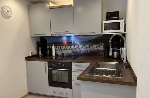 Edertal House | Beautiful villa for 4 people with WIFI, TV, patio, pets allowed and parking