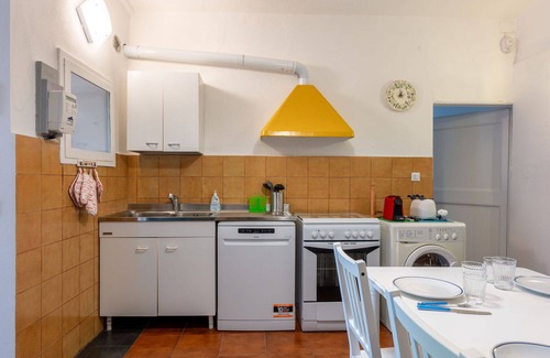 Albisola Superiore Villa | Beautiful villa for 4 guests with WIFI, TV and pets allowed