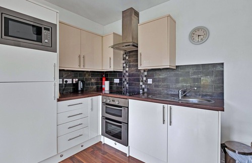 Lochgilphead House | Beautiful villa for 2 guests with WIFI, terrace and pets allowed