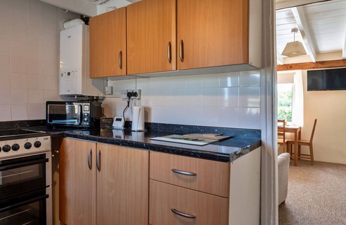Liskeard House | Beautiful villa for 3 guests with WIFI