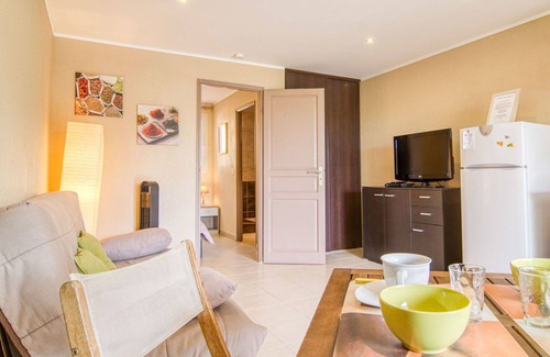 Bauduen Villa | Beautiful villa for 4 guests with A/C, WIFI, TV, terrace, pets allowed and parking