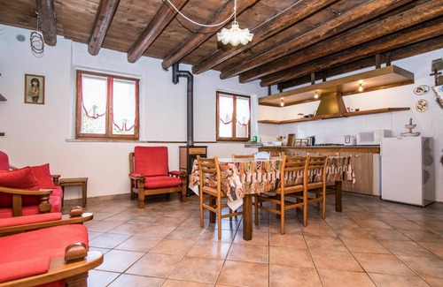 San Giovanni al Natisone House | Beautiful villa for 4 guests with A/C, WIFI, TV, patio and parking