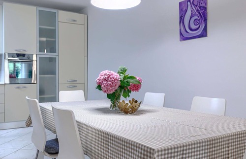 Topid House | Beautiful villa for 6 people with private pool, A/C, WIFI, TV, terrace and parking