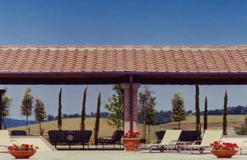 Montaione Villa | Beautiful Villa for big groups composed of 5 apartaments. large pool