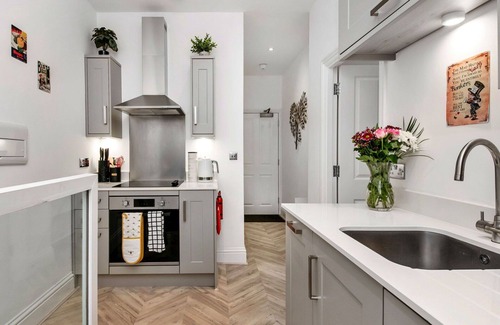 Boroughbridge House | Beautiful villa for 2 people with WIFI and pets allowed