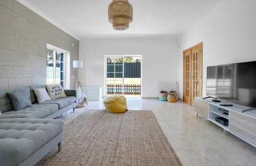 Lagoa de Albufeira Villa | Beautiful Villa in Sunny Lagoa