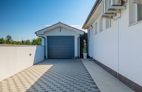 Liznjan Villa | Beautiful villa "Miracle" with private pool
