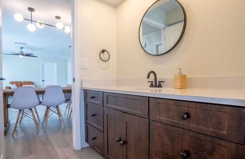 Braden River House | Beautiful Villa w/ a Private Pool near Siesta Key