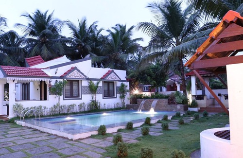 Sulerikadu Villa | Beautiful villa w/Private swimming pool — 15 min from the beach!