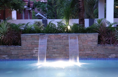 Sulerikadu Villa | Beautiful villa w/Private swimming pool — 15 min from the beach!