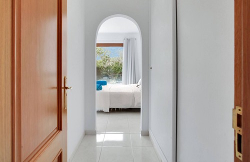 Villaverde Villa | Beautiful Villa with private pool in Villaverde