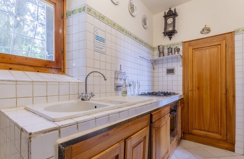 Pistoia Villa | Beautiful villa with private pool, WIFI, A/C, TV, terrace, pets allowed, panoramic view and par.