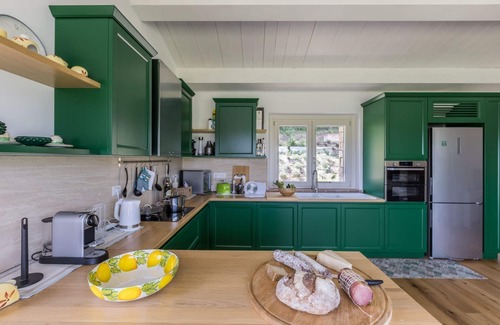Todi Villa | Beautiful villa with pool in the heart of Umbria, just 9 km from Todi, an oasis of peace and comfort