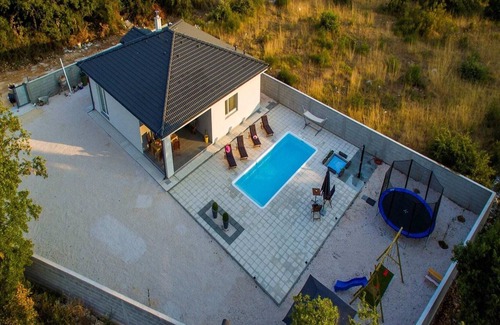 Brisevo Villa | Beautiful villa with private swimming pool, nice covered terrace, play area, BBQ