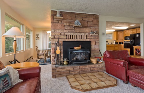 Port Angeles House | Beautiful Water Views & Private Beach Trail Between Sequim & PA
