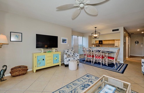 Bokeelia Condo | Beautiful waterfront condo with gulf access