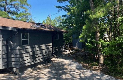 Trent Lakes Cottage | Beautiful Waterfront Cottage BUCKHORN Huge Dock Lots Beds & Parking WIFI NO FEES