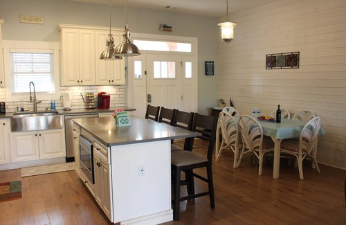 Seneca House | Beautiful waterfront home on a private cove in Lake Keowee w/hot tub
