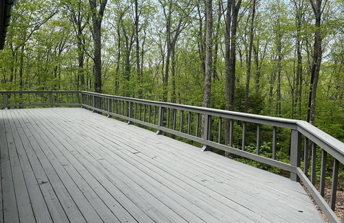 Campton House | Beautiful Waterville Estates country home
