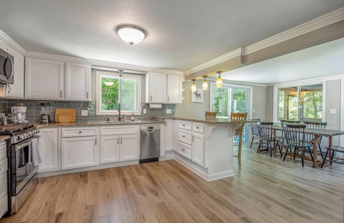 Thornton House | Beautiful White Mountains Home w/Beautiful Foliage Views, Sauna, Firepit and Gameroom