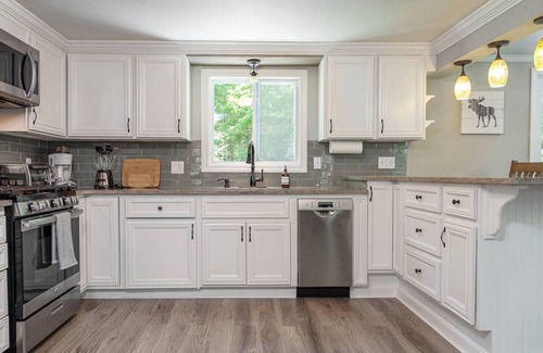 Thornton House | Beautiful White Mountains Home w/Beautiful Foliage Views, Sauna, Firepit and Gameroom