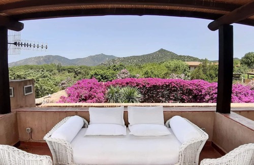 Notteri Villa | Beautifull villa near to the sea and beach Timiama with large green gard