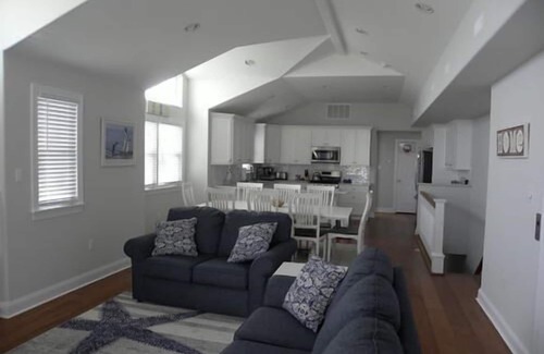 Townsend's Inlet House | Beautifully decorated and well maintained Townhouse in Southend of Sea Isle