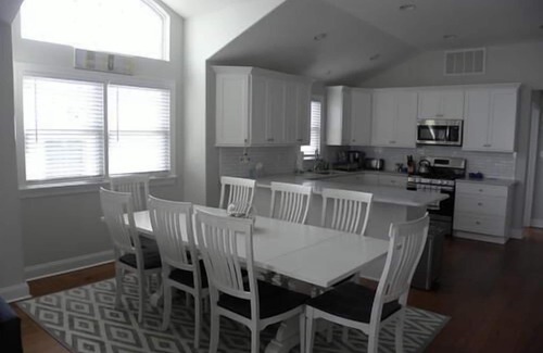 Townsend's Inlet House | Beautifully decorated and well maintained Townhouse in Southend of Sea Isle