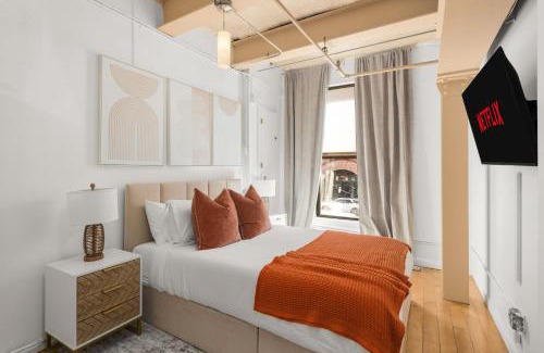 Brooklyn Heights Apartment | Beautifully designed 3 BDR in Dumbo NYC