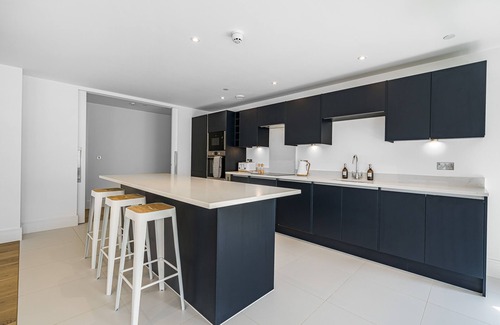 Lynmouth Apartment | Beautifully furnished apartment with outstanding sea views!