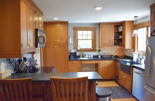 Ogunquit Cottage | Beautifully Modern Downtown Ogunquit Home