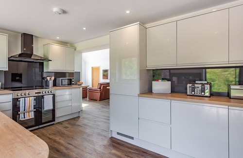 Banavie Cottage | Beautifully presented detached bungalow with stunning views of Ben Nevis.